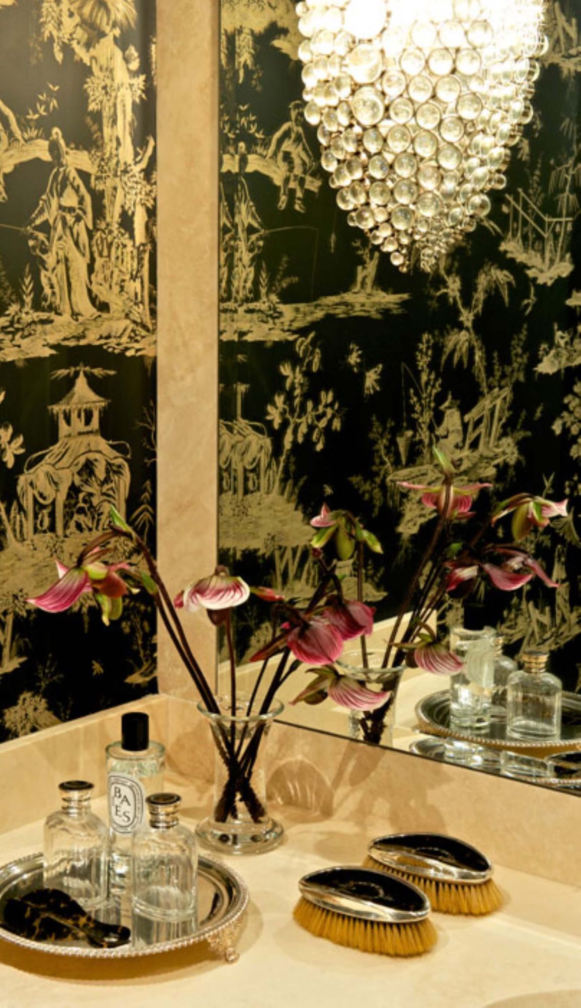 Interior Design Inspiration | Bathrooms and Powder Rooms