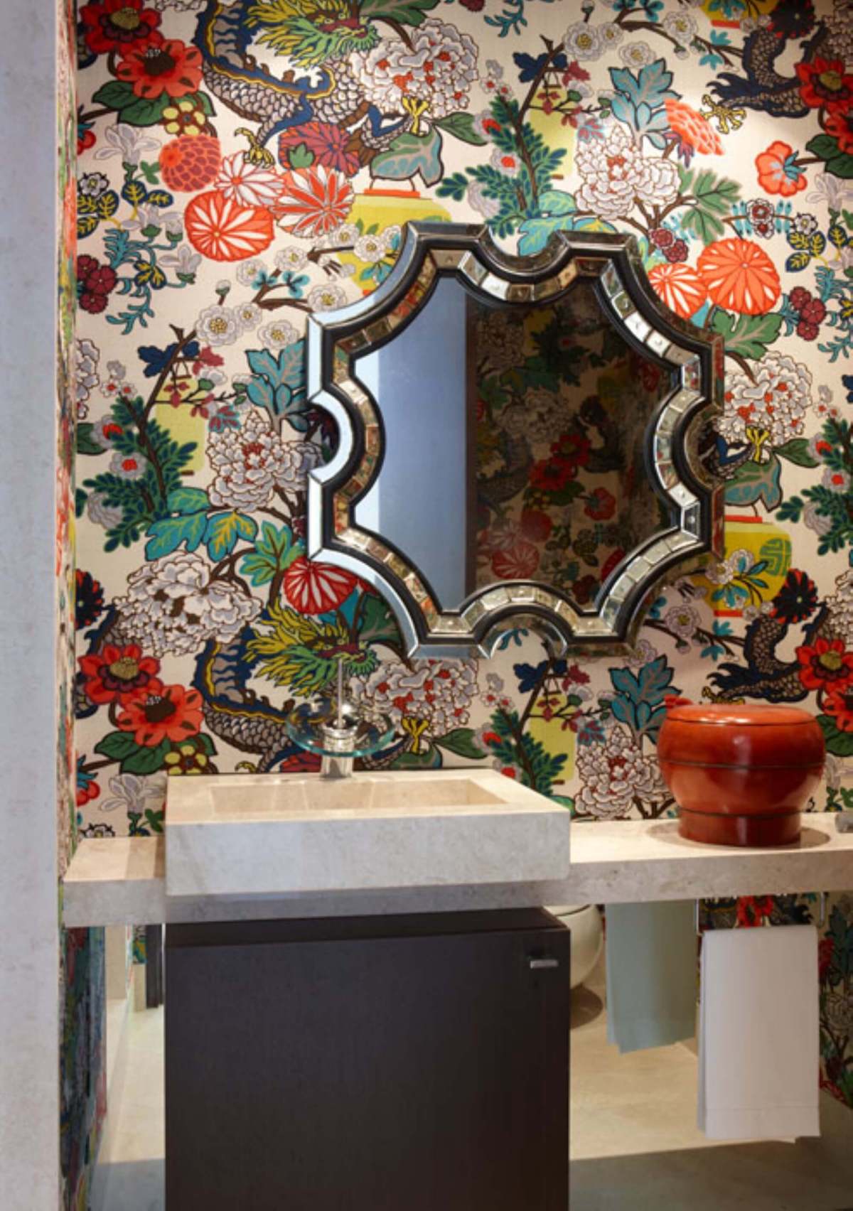 Interior Design Inspiration | Bathrooms and Powder Rooms